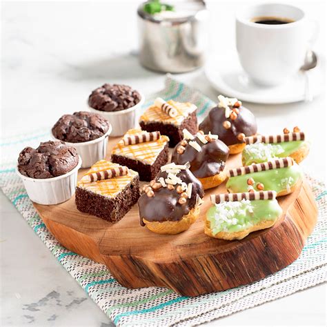 Mini Pastries — Set E Eatzi Gourmet Bakery