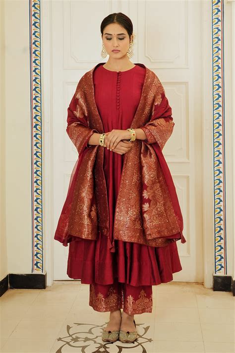 Buy Red Vegan Silk Lining Shantoon Woven Paisley The Ezzah Anarkali