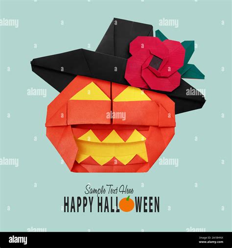 Origami paper pumpkin Stock Photo - Alamy