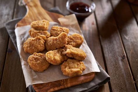 Nuggets Caseiros Na Airfryer Veja Receita Passo A Passo Receita Da Boa