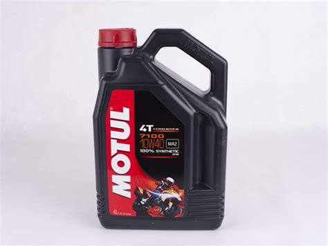 Масло Motul 4T 7100 10W-40 100% Synth. Ester 4л (арт. #1728)