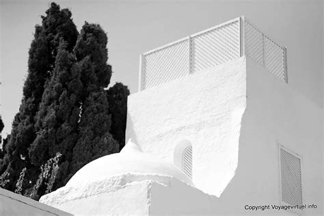 Hammamet Cupola A Forma Di Seno In Bianco E Nero Tunisia