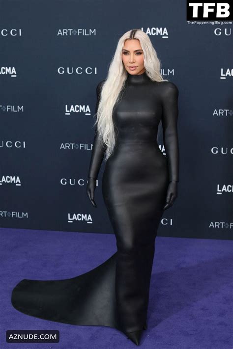 Kim Kardashian Sexy Seen Flaunting Her Hot Curves Wearing A Leather Dress At The Annual Lacma