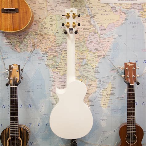 Enya Nova U Pro Tenor Electro Ukulele White World Of Ukes