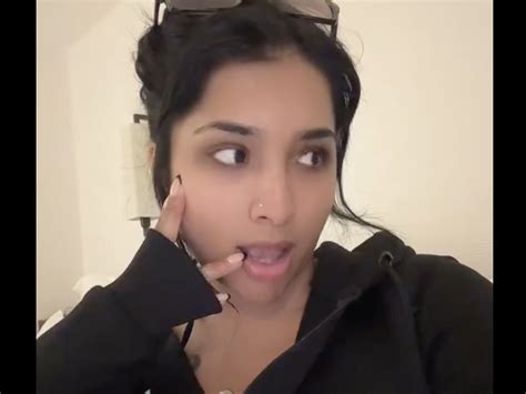 Yasmina Khan The Transition Into The Bikini Goals Is A Tuesday Theme Adult The Culture