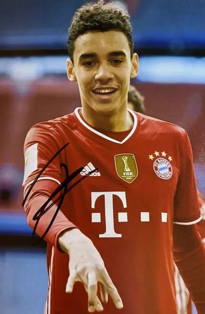 JAMAL MUSIALA DEUTSCHLAND DFB FC Bayern München Autogramm Foto Signiert