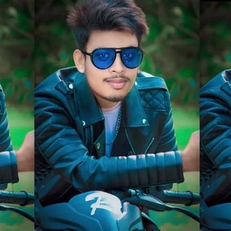 Single Girl Ki Talaash Hai Mujhe 2 Nude Pics XHamster