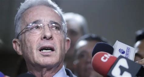 Lvaro Uribe Se Defiende De Acusaciones Radio Panamericana De Colombia