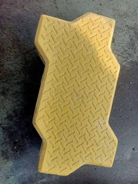 Yellow Concrete Zigzag Paver Block Mm At Rs Sq Ft In Jattari