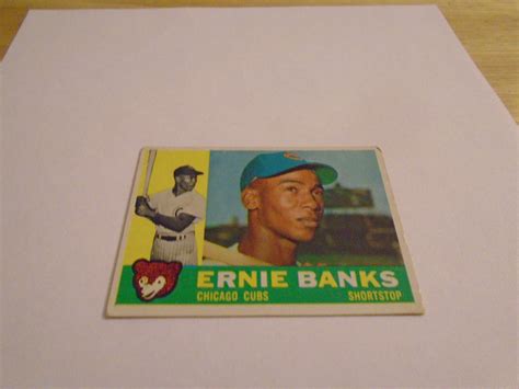 Ernie Banks 1960 Topps Baseball Card #10