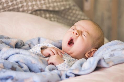 Comment Mettre Facilement Votre Enfant Au Lit D Couvrez Tout Sur Le