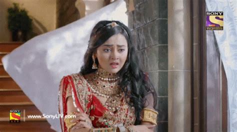 Tejaswi Prakash Rishta Likhenge Hum Naya GIF - Tejaswi Prakash Rishta Likhenge Hum Naya Diya ...