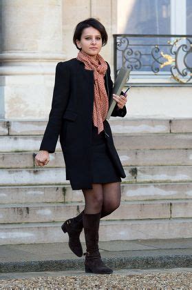 COUNT imágenes de Weekly Cabinet meeting at Elysee Palace Paris