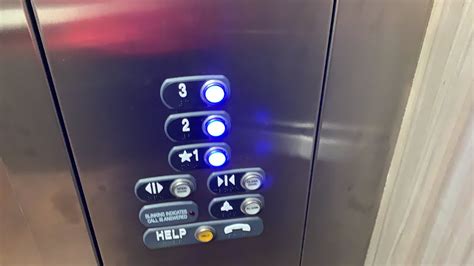 ThyssenKrupp Signa4 Hydraulic Elevator Lift Holiday Inn Express