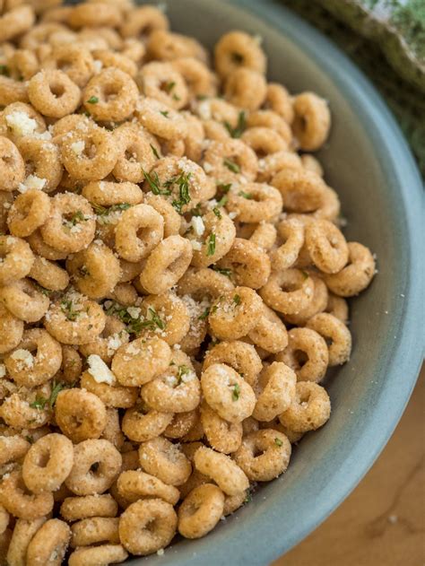 Savory Hot Buttered Cheerios – QuickRecipes