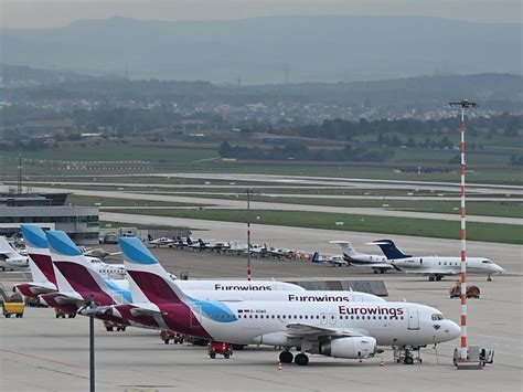 Sechs Eurowings Fl Ge Am Flughafen Z Rich Fallen Wegen Streik Aus Swi