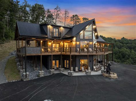 The Great Outdoors - Cabin Construction and Management | Invest in a ...