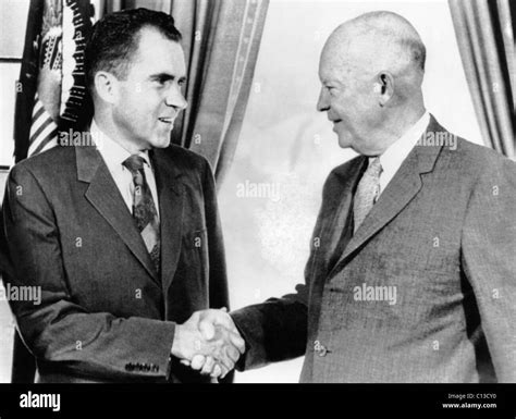 Desde La Izquierda Vice Presidente Richard Nixon El Presidente Dwight