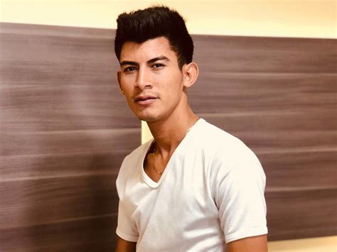 Latino On Sex Cams With Live Latino Cam Show CAM