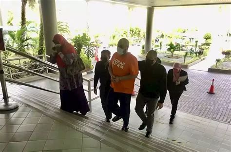 Telco Ceo Arrested By Macc For Allegedly Accepting Rm200000 Bribe For