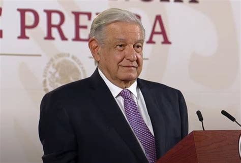 Arremete AMLO Contra TV Azteca Por Usar Televisora Para Difundir