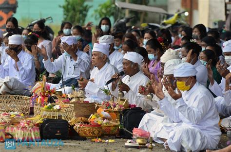 Umat Hindu Di Bolmong Gelar Tawur Agung Kesanga Dengan Sederhana