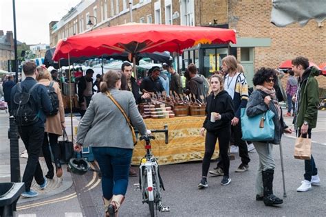 London's Saturday Broadway Market - Go Backpacking