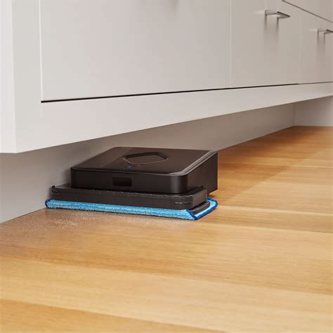 iRobot® Braava® 380t Robot Mop | iRobot® | iRobot
