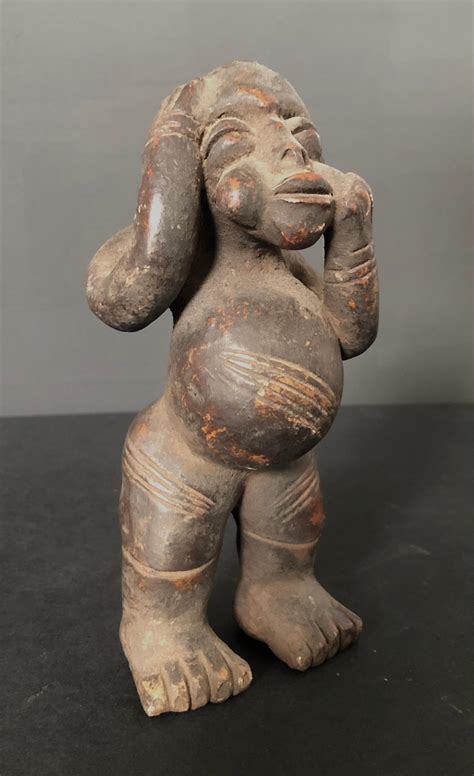 Lot Tikar Terracotta Figure Cameroon