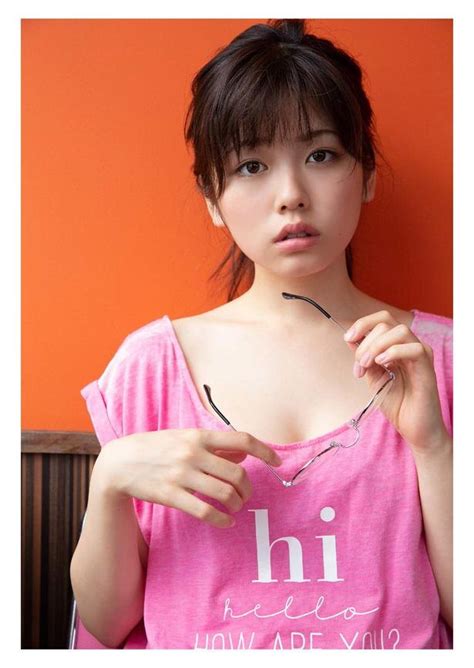 小芝風花、初めてのセクシーな写真やナチュラルな表情など“全て未公開カット”の写真集が発売 ニコニコニュース