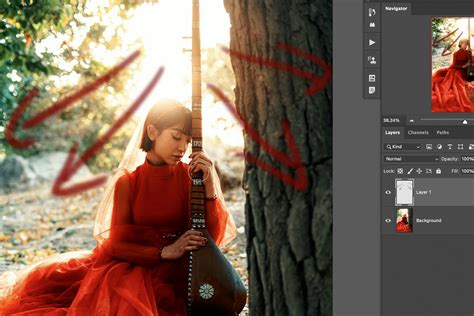 How to Create Realistic Light Rays in Photoshop - PHLEARN