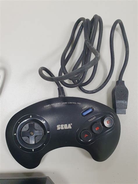 Sega Md Mega Drive 16bit 日本原廠 主機 電玩遊戲相關 電玩主機 其他電玩主機在旋轉拍賣