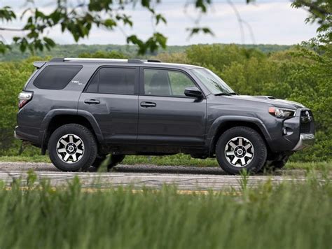 2018 Toyota 4Runner Review, Pricing, and Specs