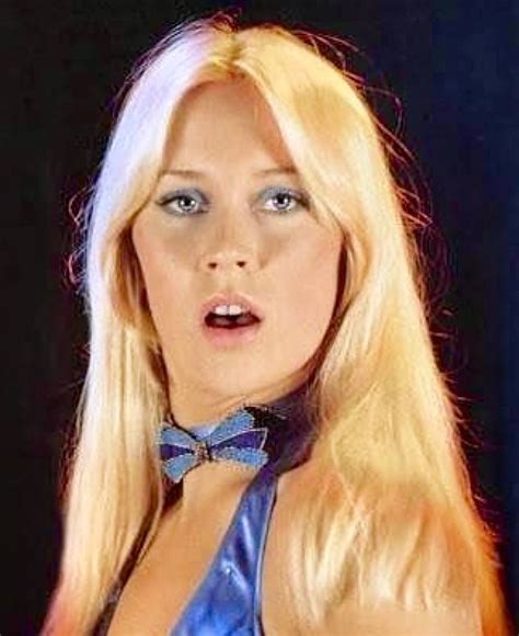 Pin by Hans29623 on ABBA Blonde singer Agnetha fältskog Abba outfits