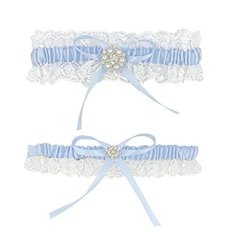 I Tested The Blue Garter Belt For My Wedding And I M In Love