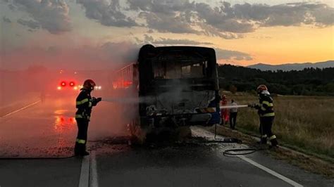 Un autobuz a luat foc în mers AlesdOnline