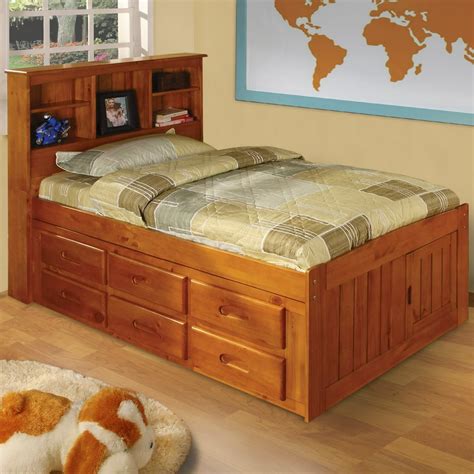 American Furniture Classics Honey Finished Pinewood Twin Sized Captain