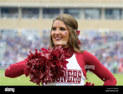 Waco Texas Usa 20th Oct 2018 Oklahoma Sooners Cheerleader During