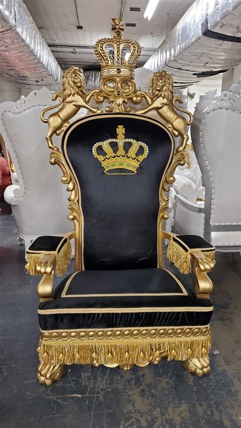 RELEASE YOUR INNER KING SPIRIT WITH THE STUNNING EMPEROR THRONE CHAIR