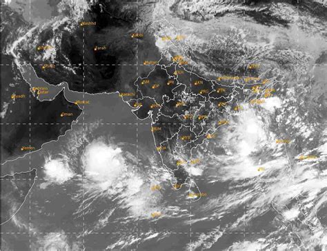 Sindh To Clear As Cyclone Biparjoy Is 600 Km Away From KHI TechX Pakistan