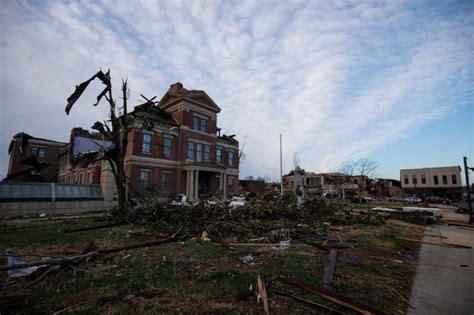 Mayfield Tornado Damage in Kentucky [PHOTOS & VIDEOS]