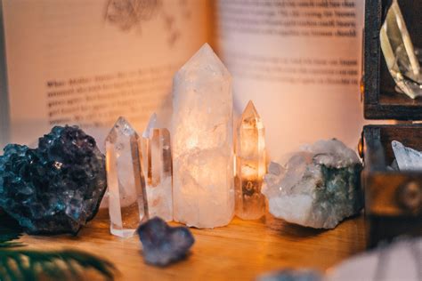 Crystal Healing Guide What Healing Properties Do Well Known Crystals