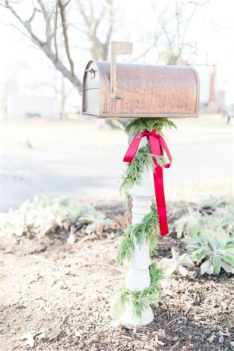 Christmas Mailbox Decorations | Christmas mailbox decorations, Outdoor ...