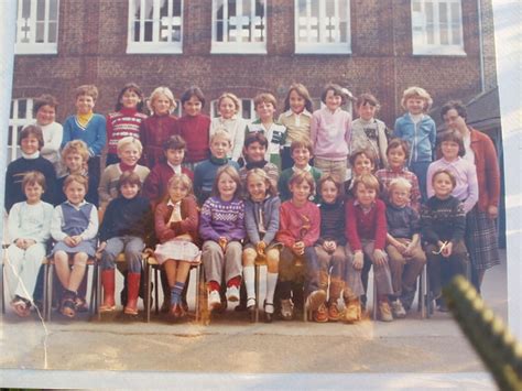 Photo De Classe CE2 1981 1982 De 1981 Ecole Du Centre Annezin