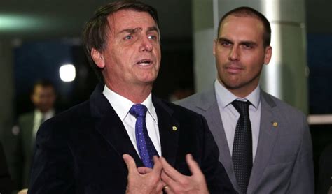 No Recife Bolsonaro se filia ao PSL para disputar a Presidência