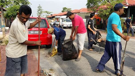 Persatuan Penduduk Bandacaya Program Bergotong Royong Membersihkan