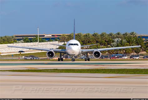 N Fe Fedex Express Boeing F Photo By Maximilian Kramer Id