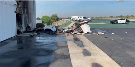 Us 3 Dead After Plane Crashes Into California Airport Hangar Nepalnews