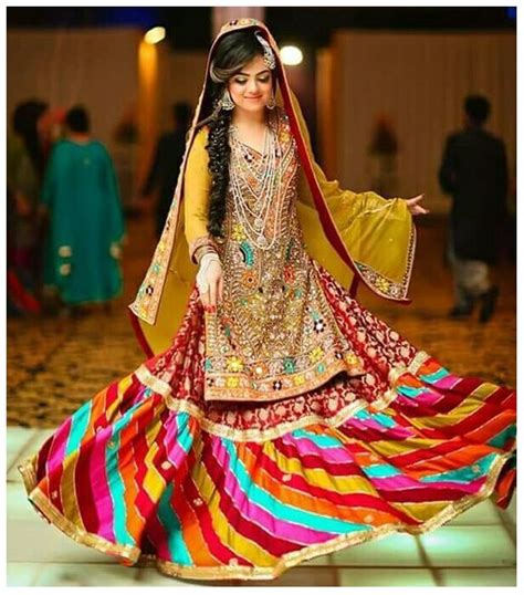 Best Pakistani Indian Latest Mehndi Dresses Design Ideas Style N Stylu