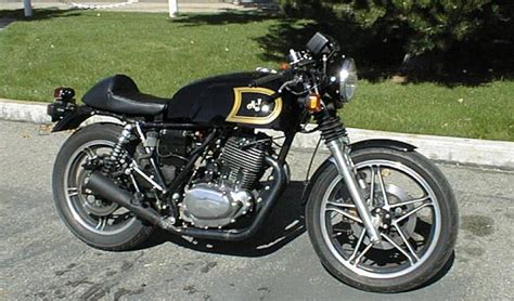 Honda Honda FT500 - Moto.ZombDrive.COM